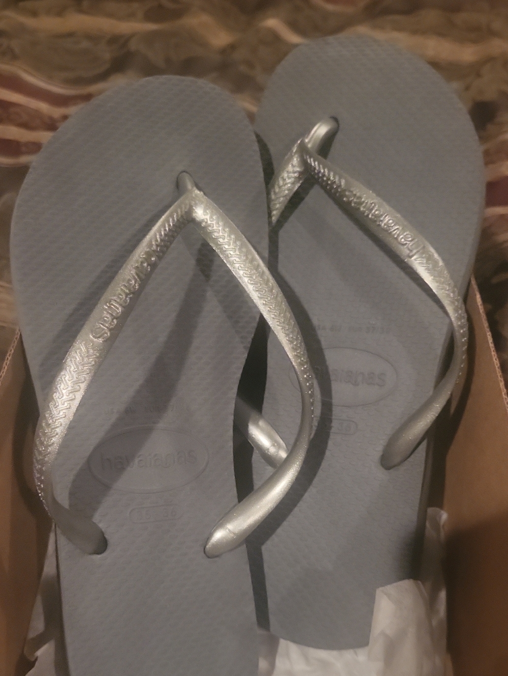 Havianas Flip Flops Silver Boxed Free Gift